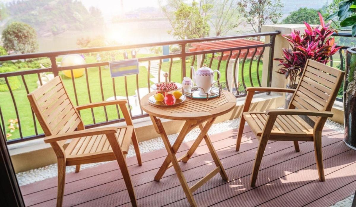 Blue Spring Hotel Вадува Екстериор снимка